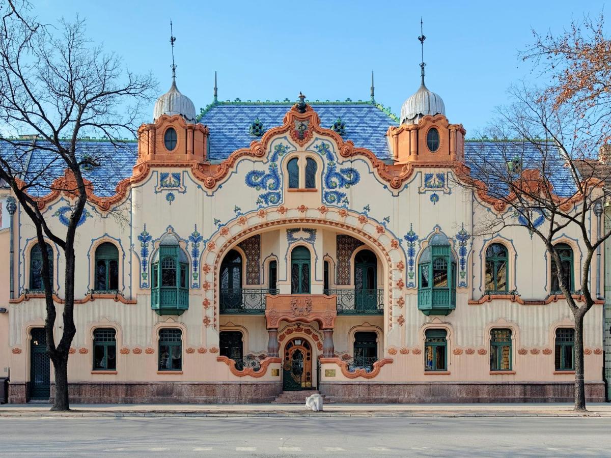 Family Resort Subotica Apartments Bagian luar foto