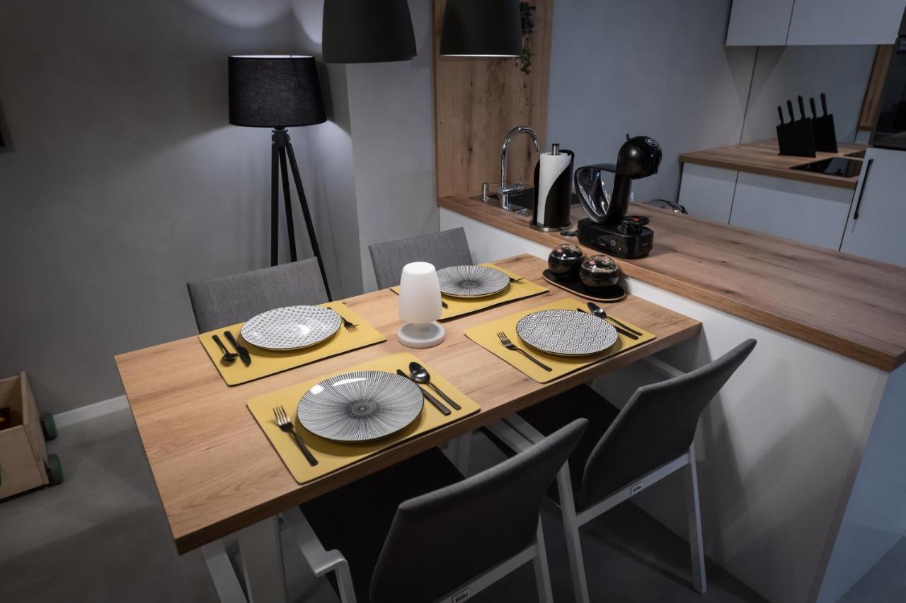 Family Resort Subotica Apartments Bagian luar foto